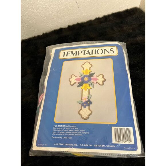 TEMPTATIONS Needlepoint kit Easter Rejoice  Wall Hanging #1121 - Picture 1 of 3